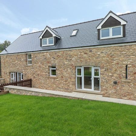 Woodpecker Barn Villa Pontyclun Luaran gambar