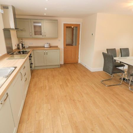 Woodpecker Barn Villa Pontyclun Luaran gambar