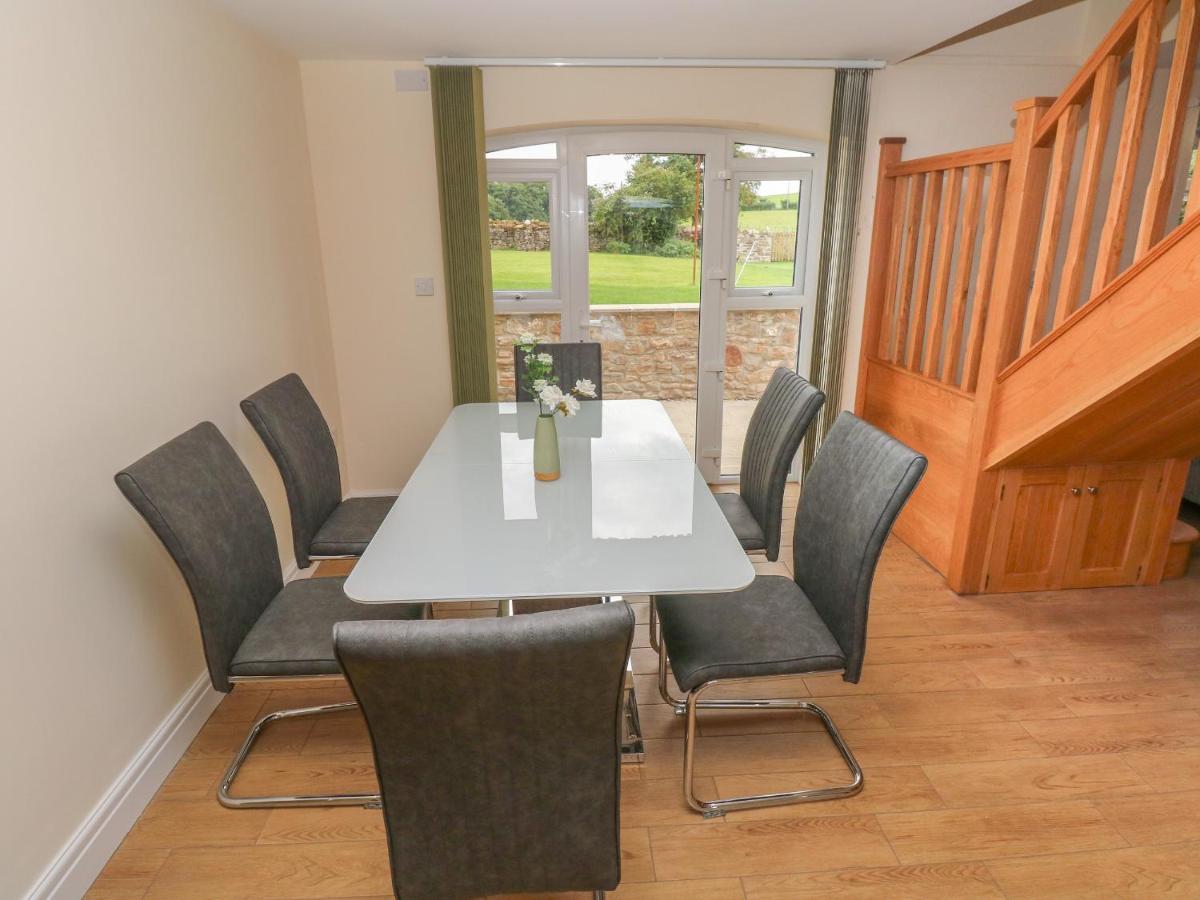 Woodpecker Barn Villa Pontyclun Luaran gambar
